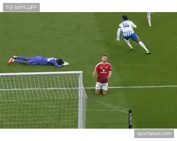 奥纳纳神勇扑救助曼联锁定胜局,状态回暖引球迷盛赞 奥纳纳神勇扑救助曼联锁定胜局,状态回暖引球迷盛赞