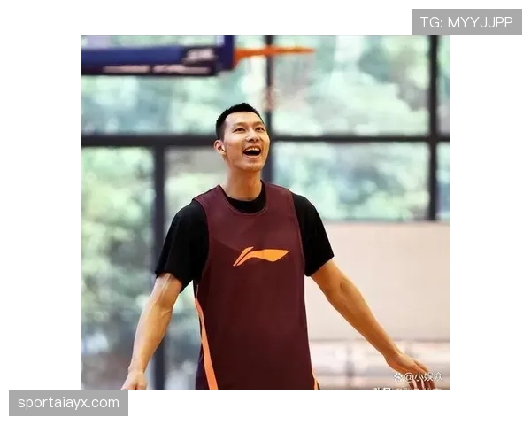 易建联家里冰箱贴满训练时间表，连喝水都掐秒？