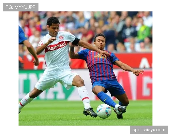 巴萨重建方向模糊，有序表象下战略分歧逐步显现